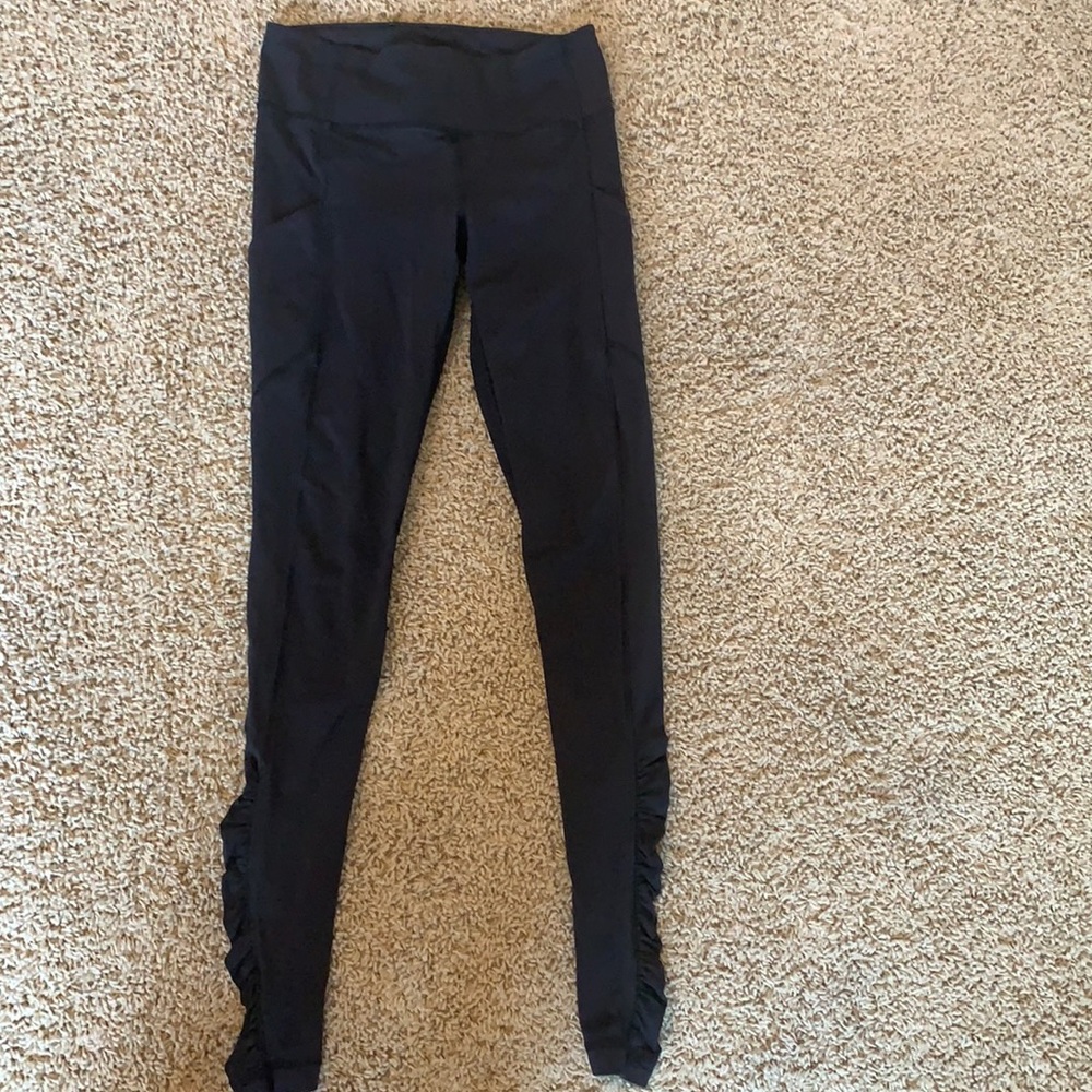 Women’s Lululemon leggings